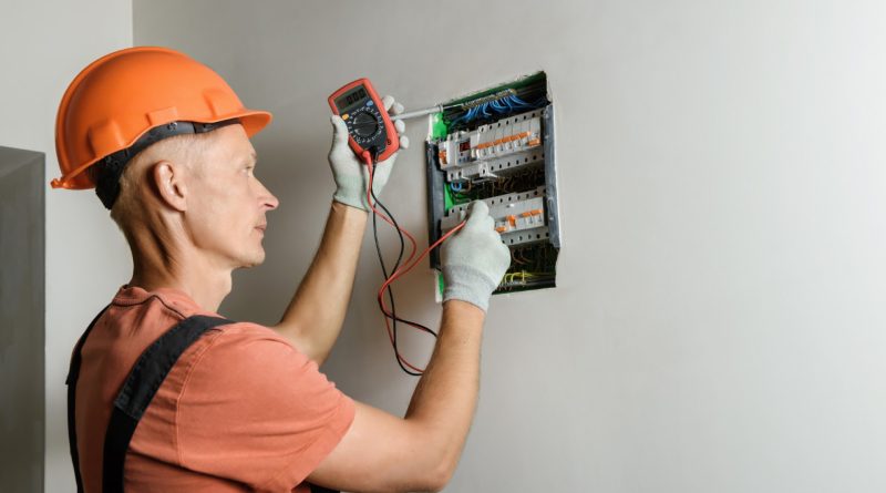 Dépannage électrique 24/7 : l’expertise d’un électricien de confiance