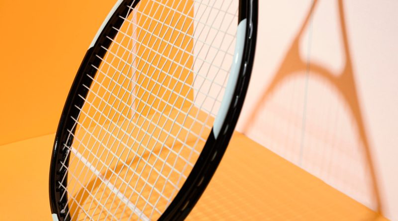 Cordage de tennis : avantages des monofilaments innovants pour les joueurs modernes